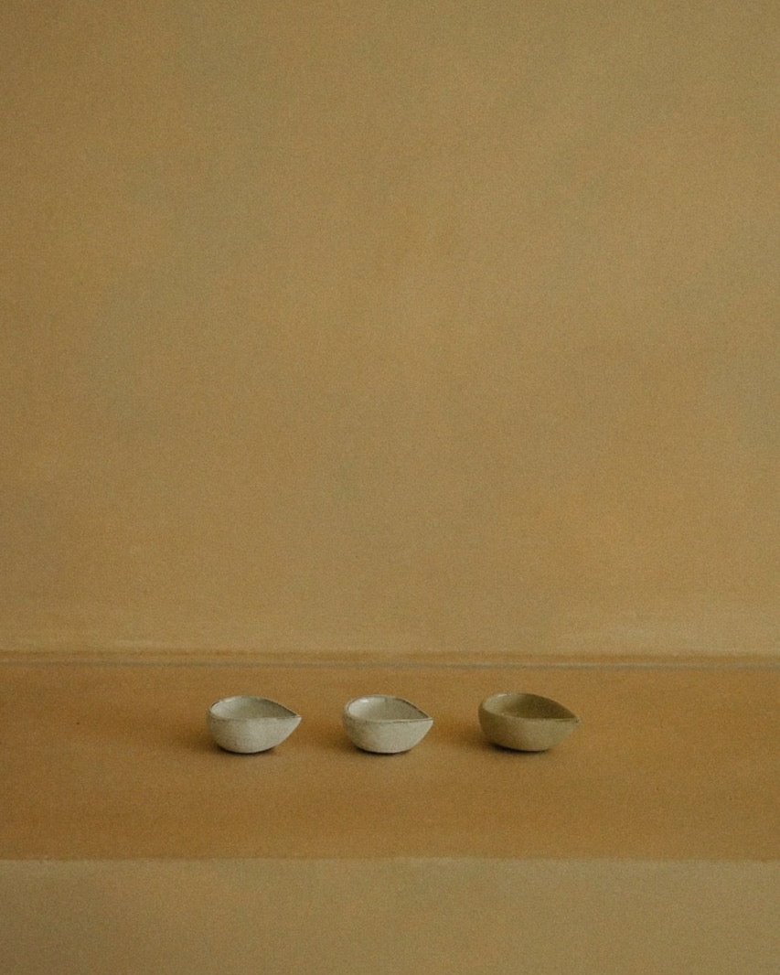 Bek | Saucer