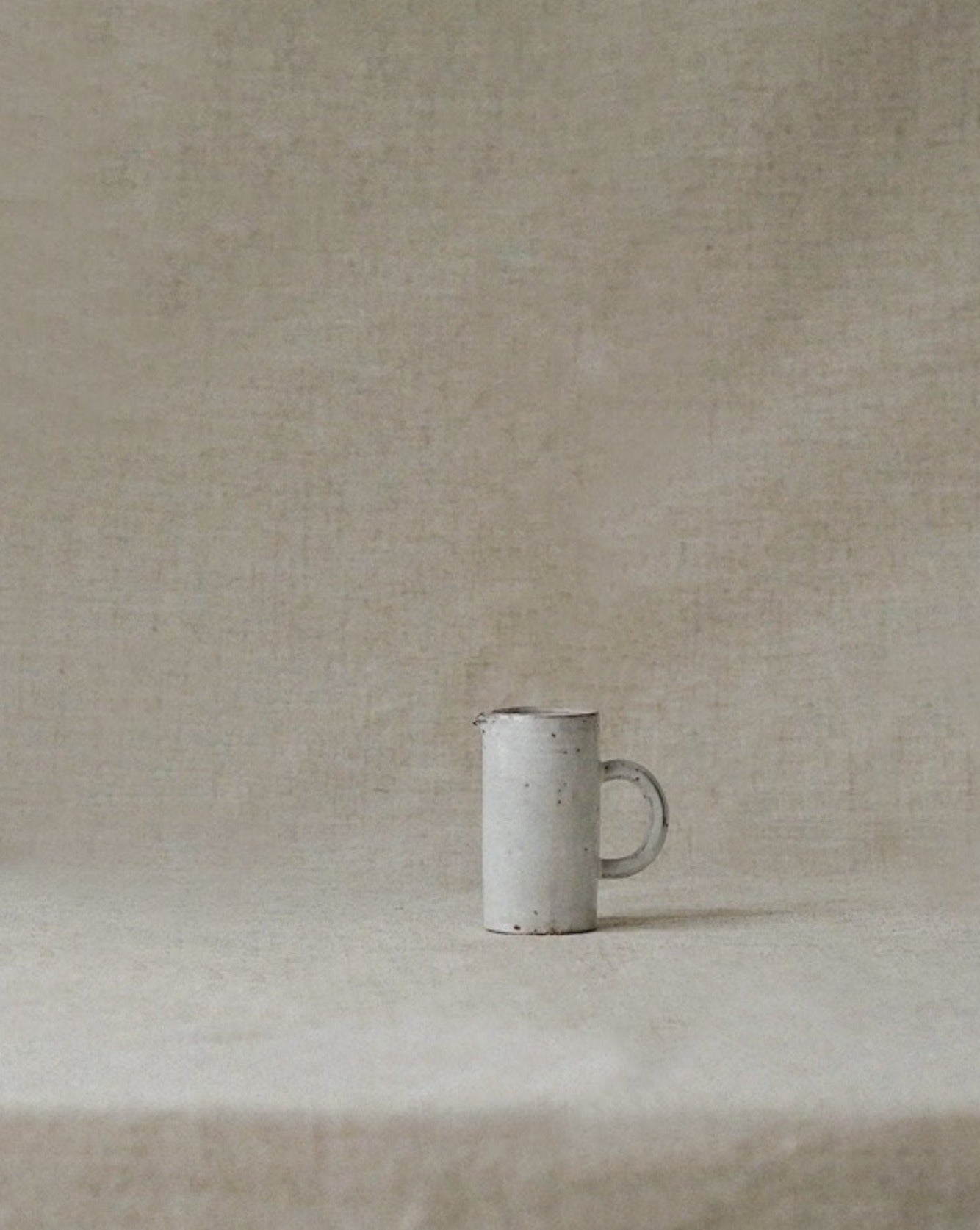 Krem | Creamer with handle