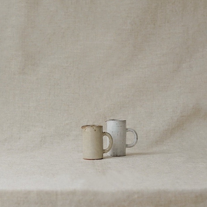 Krem | Creamer with handle